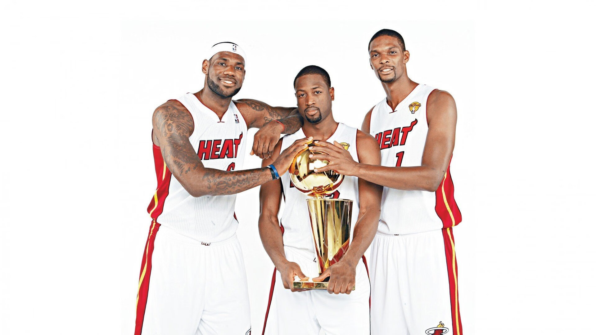 赛道与球场的双重奏鸣，F1年度争冠焦点战与雄鹿险胜凯尔特人的胜利哲学